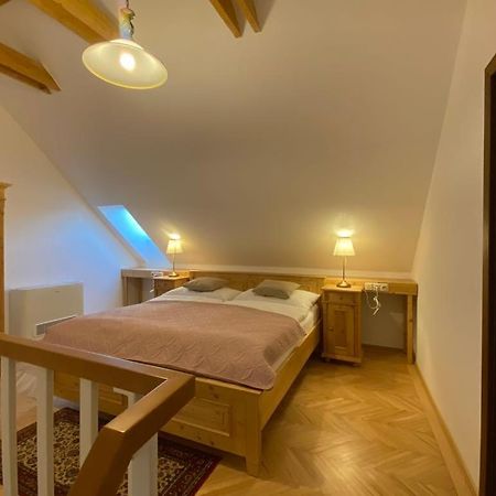 Rezidence Zvon Hotell Znojmo Exteriör bild